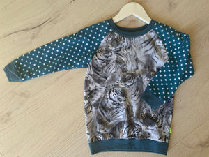 Outlet - Bluse med Tiger str. 110 og 116